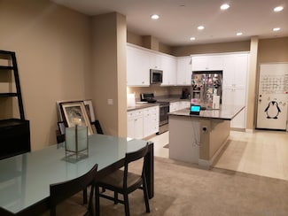7532 Canyon Dr, Santee, CA 92071