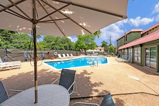 2211 Lawnmont Ave Unit 116, Austin, TX 78756