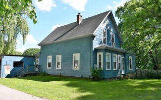 736 Douglas St, Manchester, NH 03102