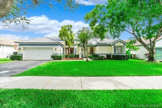 8851 Southern Orchard Rd S, Davie, FL 33328
