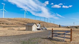 40 Dutch Hills Rd, Cle Elum, WA 98922