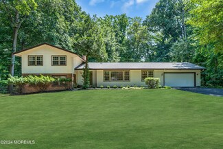 165 Green Oak Blvd, Middletown, NJ 07748