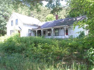 74 Mirror Lake Rd, North Woodstock, NH 03262