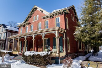 52 Delaware Ave, Lambertville, NJ 08530