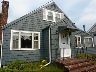 11 Edgemere Rd, Lynn, MA 01904