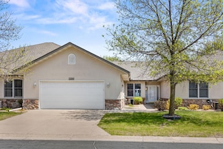 1108 Village St SE, New Prague, MN 56071