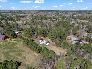 22 Merryman Ln, Brunswick, ME 04011