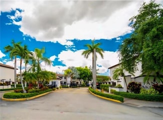 8635 SW 152nd Ave Unit 218, Miami, FL 33193