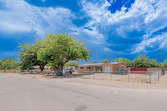 4001 Donald Rd SW, Albuquerque, NM 87105