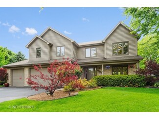 10350 Helene Ave, Naperville, IL 60564