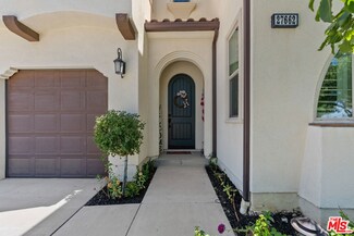 27662 Turn Leaf Ct, Saugus, CA 91350