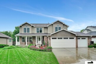 5801 Markhorn Ct, Lincoln, NE 68526