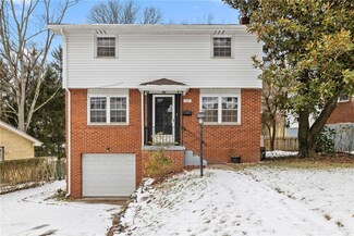 125 Legrande Dr, Pittsburgh, PA 15221