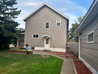 5814 Raleigh St, Duluth, MN 55807