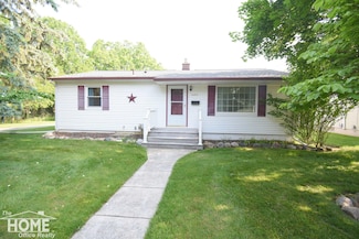 1460 Olmstead St, Owosso, MI 48867