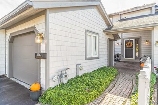 348 Summerhaven Dr N, East Syracuse, NY 13057