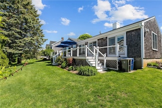 479 Wolcott Ave, Middletown, RI 02842