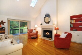 6 Winterberry Path, Acton, MA 01720