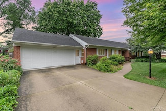2035 Vernon St, Saginaw, MI 48602