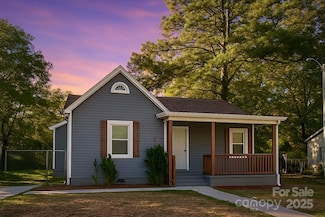 403 N Ransom St, Gastonia, NC 28052