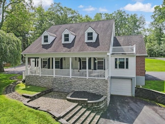 100 Monroe Ct, Weatherly, PA 18255
