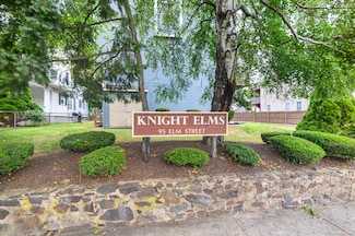 95 Elm St Unit 4, West Haven, CT 06516