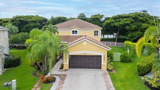 1012 Tupelo Way, Weston, FL 33327