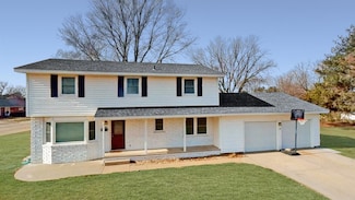 2604 Avenue F, Gothenburg, NE 69138