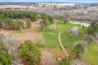 6303 Planters Row Ln, Plantersville, TX 77363