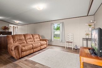 523 Fairfax Ln, Cut and Shoot, TX 77303