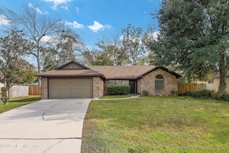 627 Martinique Ct, Fleming Island, FL 32003