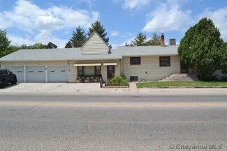 907 16th St, Wheatland, WY 82201