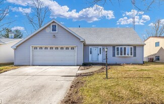 2707 S Myra Ridge Dr, Urbana, IL 61802