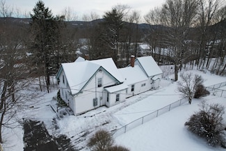 3 Webster St, Plymouth, NH 03264