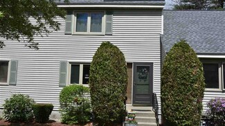 50 Meadow Ln Unit 50, Manchester, NH 03109
