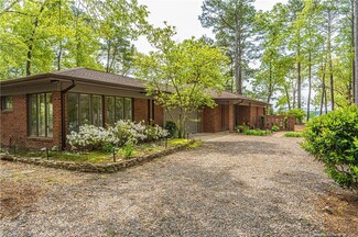 534 Loblolly Dr, Vass, NC 28394