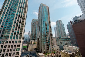 10 E Ontario St Unit 1311, Chicago, IL 60611
