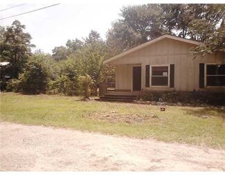 15 Ernest Furr Rd, Picayune, MS 39466