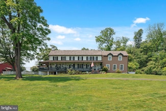 2564 W Skippack Pike, Lansdale, PA 19446