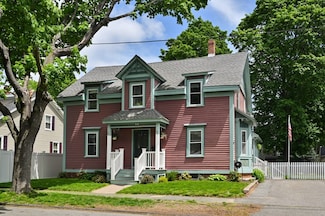 7 Charles St, Danvers, MA 01923