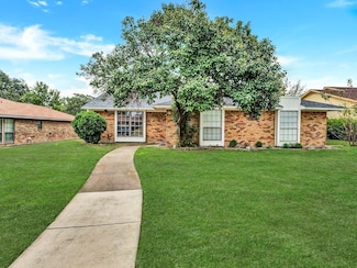 3608 Cromwell St, Plano, TX 75075