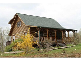 9601 Buffalo Pike, Freetown, IN 47235