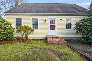 2 Candlewood Dr, Sandwich, MA 02563