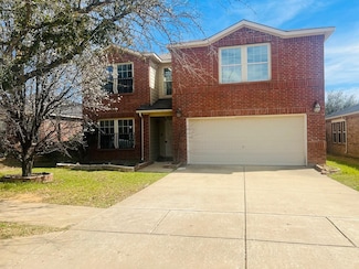 9200 Goldenview Dr, Fort Worth, TX 76244