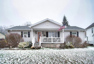 115 Gordon Ave, Carbondale, PA 18407