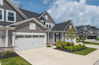 508 Matera Ct Unit 32, Avon Lake, OH 44012