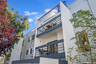 1057 Shell Blvd Unit 5, Foster City, CA 94404