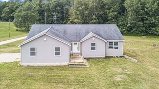 205 21 Mile Rd NE, Cedar Springs, MI 49319