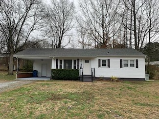 130 Sunset Ave, Camden, TN 38320