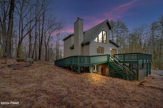 180 Westcolang Rd, Lackawaxen, PA 18435